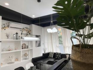 Căn hộ 5PN/Căn hộ lớn- 5 phút đến Bùi Viện Street Vacation rental in Ho Chi Minh City