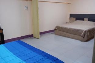 Pawnprathan Riverside House Vacation rental in Laos