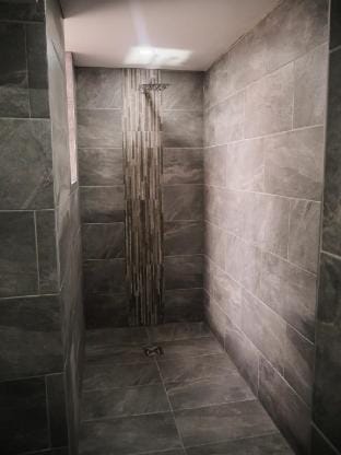 New Oxford House Double Room w En-suite Bathroom Vacation rental in Liverpool