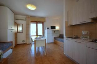 Perfect holiday flat in a central position by Beahost Rentals Apartment in Bibione