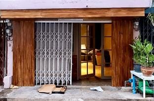 Whole Loft House near ICONSIAM + Food Hotspot! Vacation rental in Bangkok