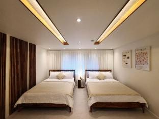Sinchon Houses Vacation rental in Seoul