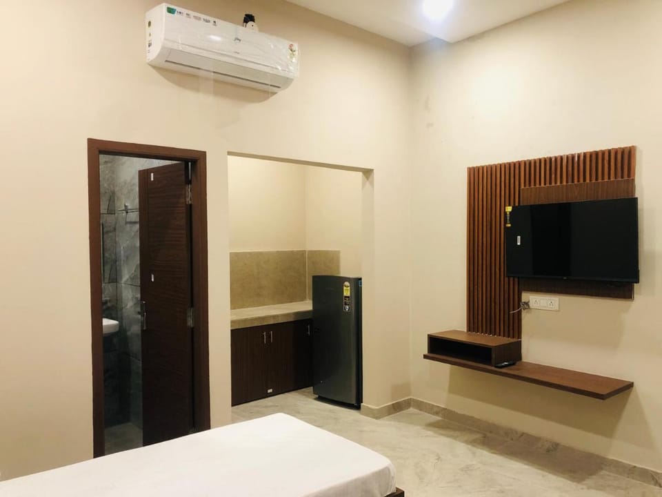 KANHA HOTEL & Homestay Hotel in Punjab, India