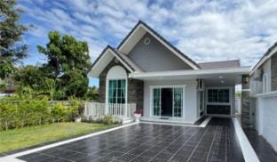 The Green forest Vacation rental in Laos