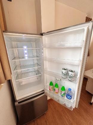 Two Rooms with 1 Living Room and Washing Machine next to CWB Times Square Apartment in Hong Kong