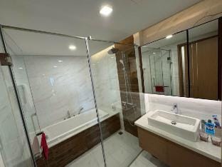 Aquarius - Aqua Central Apartment in Hanoi