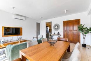 Bright 2BD Apt in Aphrodite Hills with Pool Access Apartment in Kouklia