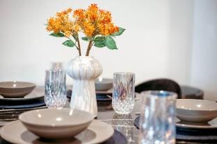 Churchill Square- Sleeps 4 - Long stay discounts Vacation rental in Brighton