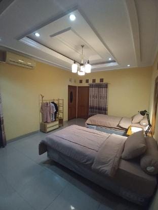 Omah Cepor Homestay by Ell Vacation rental in Special Region of Yogyakarta