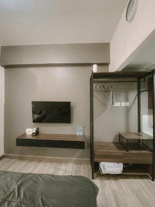 Waltz Studio - Amartha View Apartement Vacation rental in Indonesia