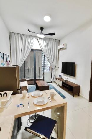 Cozy Pool View 1 Bedroom/Country Garden Amberside Vacation rental in Johor Bahru