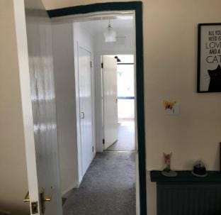 Limegrove Comfortable Three Bedroom House Apartment in England
