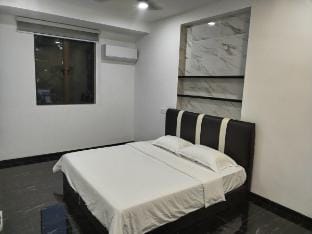 Brand-new cozy Semi-D house Vacation rental in Penang