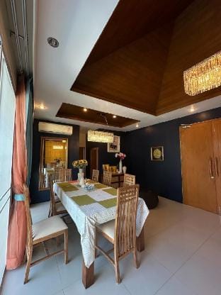 4 Bedroom Villa with Private Pool Villa in Chalong
