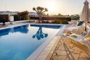 Villa with PRIVATE POOL in Aphrodite Hills Villa in Kouklia