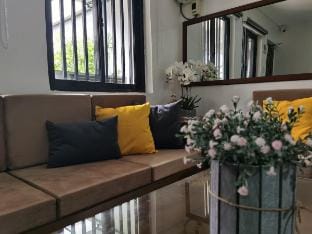 Samong Transient House Vacation rental in Calabarzon