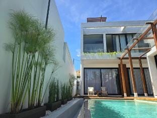 Villa Arturo Villa in Blahbatuh