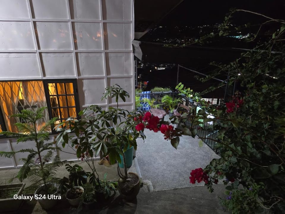 Hillside Vacationers homestay  Vacation rental in Baguio