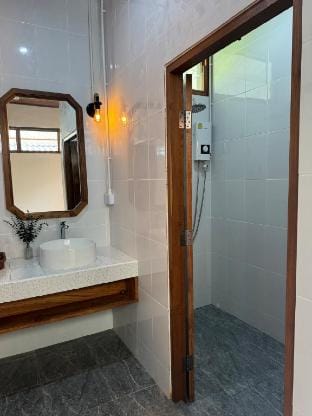 Ploijai B - ปล่อยใจ ปลายนา Vacation rental in Thailand