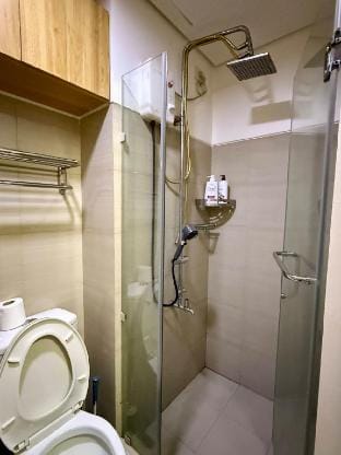 Aamber Suite 1BR@Shore MOA Pasay Apartment in Pasay