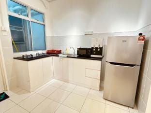 Kulai Apt 3R7P near IOI/Jpo/AEON/Senai airport A30 Apartment in Johor