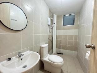 Kulai Apt 3R7P near IOI/Jpo/AEON/Senai airport A30 Apartment in Johor