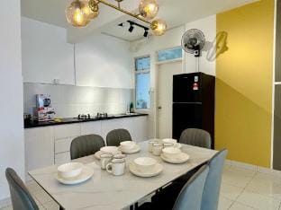 Kulai Apt 4R13P A45 near IOI/Jpo/AEON/Senai airpor Apartment in Johor