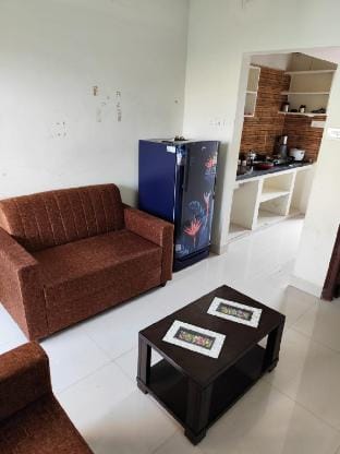 JJ Pride - Near Gachibowli Apartment in Hyderabad