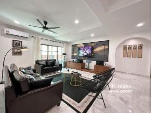 NanYang House 20 Pax KTV Small Event BBQ Vacation rental in Johor