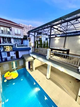 The Terrace Pratumnak 205  Vacation rental in Pattaya City