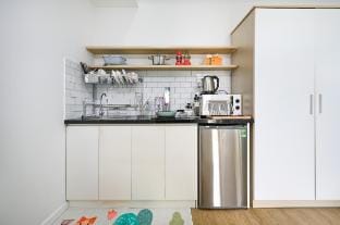 Comfy Studio in District 7, Balcony Included R4.1 Vacation rental in Ho Chi Minh City
