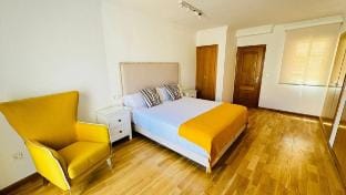 Room City Marismas Centro Ciudad Apartment in Estepona