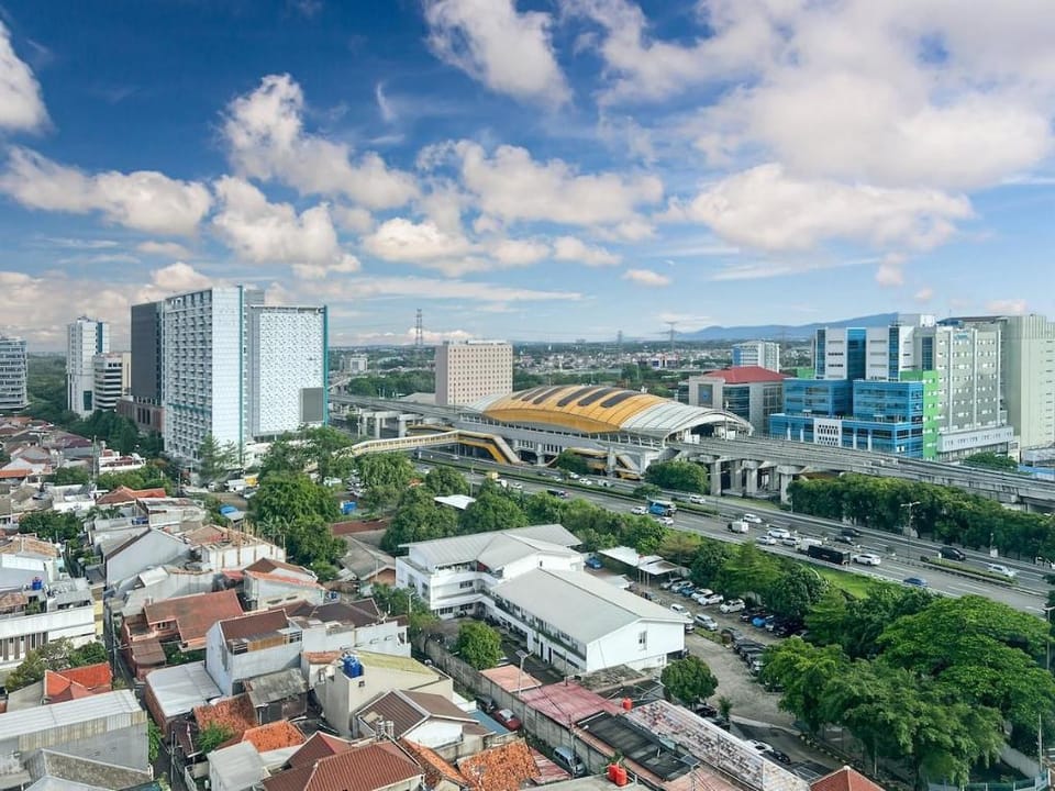 Strategic MTH Square w/ WiFi,Pool & Gym by 2ndHome Apartment in Jakarta