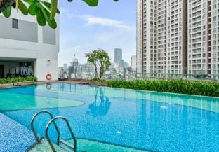 Saigon Rivergate Free City Walk Experience Apartment in Ho Chi Minh City
