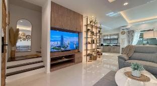 Cozy family townhouse Vacation rental in Chalong