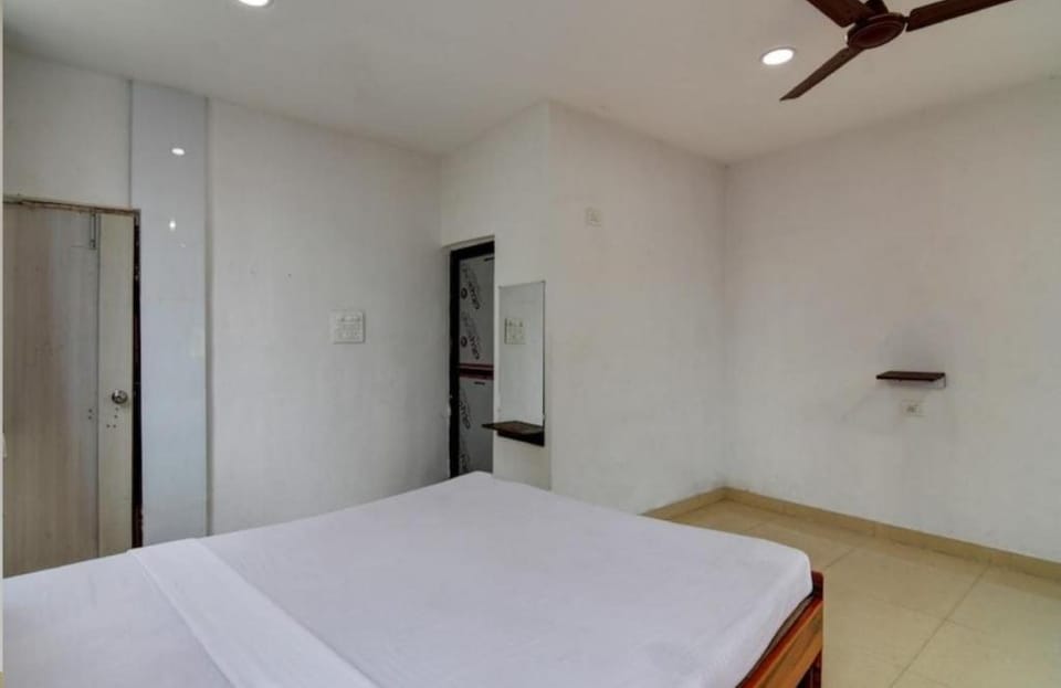 Goroomgo Ambica Plaza Bhadrak Hotel in Odisha