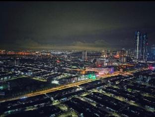KSL CityMall 9pax PrivateLift｜SmartTV65in? (KA16) Apartment in Johor Bahru
