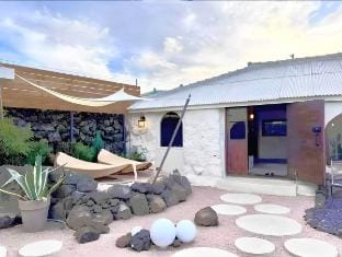 Aewolmooa-Stone Wall Olle Trail-Seaside Village Vacation rental in South Korea