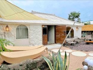 Aewolmooa-Stone Wall Olle Trail-Seaside Village Vacation rental in South Korea