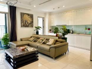 4BR | Landmark 81-Vinhomes Central Park | Pool  Apartment in Ho Chi Minh City