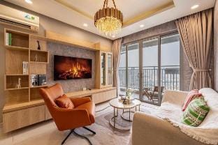 Sunrise city view 3brs high floor free pool Vacation rental in Ho Chi Minh City