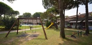 Gorgeous apartment for 8 people in a peaceful and quiet complex with pool Apartment in Bibione