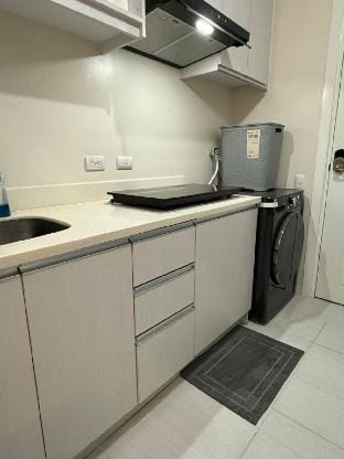 Cityscape minimalist Apartment in Mandaluyong