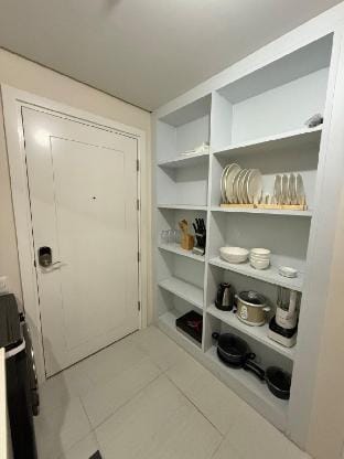 Cityscape minimalist Apartment in Mandaluyong