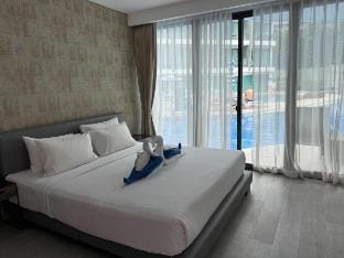 Modern studio with pool access at Twin Sands Vacation rental in Patong