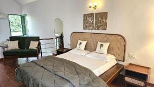 Loft Style Duplex Studio- The Open House by BluJam Vacation rental in Goa, India