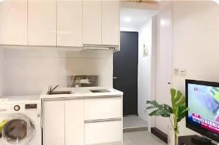 YB-永春MRT/101/2-6人/3F 要走樓梯 Apartment in Taipei City