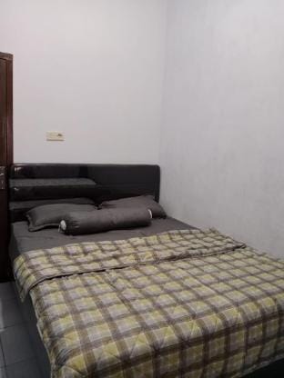 Kakoeng homestay Vacation rental in East Java