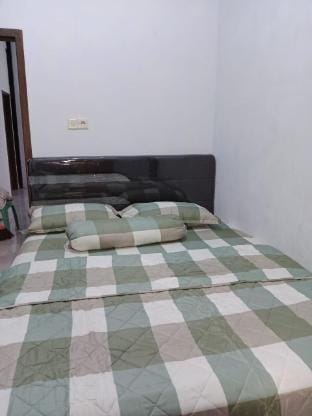 Kakoeng homestay Vacation rental in East Java