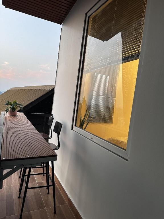 Gia Hạ House R0.3-Ban Công balcony  Apartment in Dalat